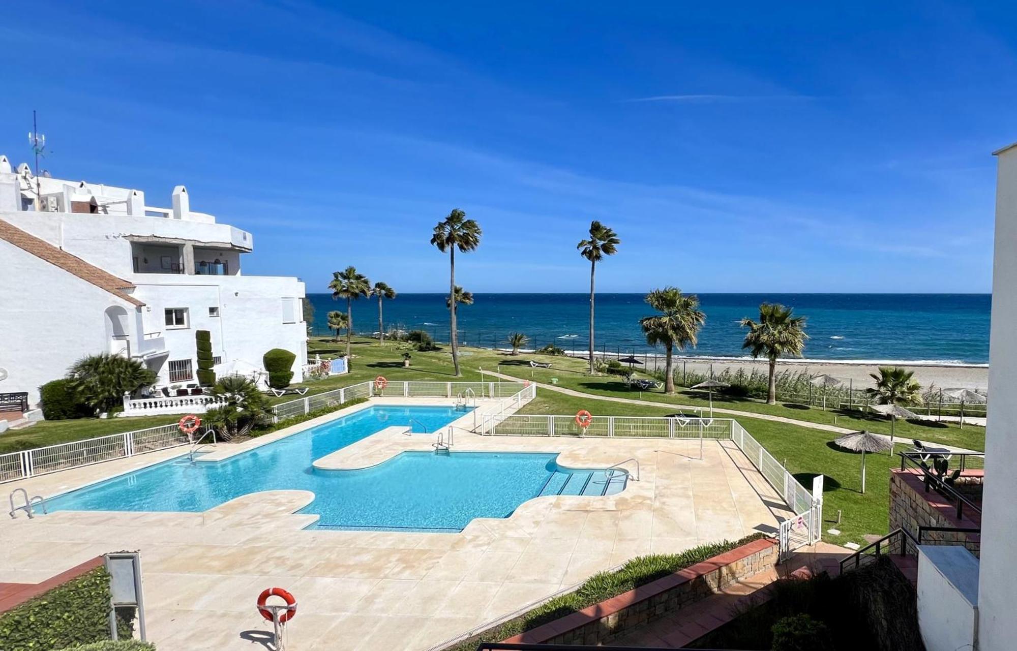 Sunrise Beach Front - Casares Del Mar ภายนอก รูปภาพ