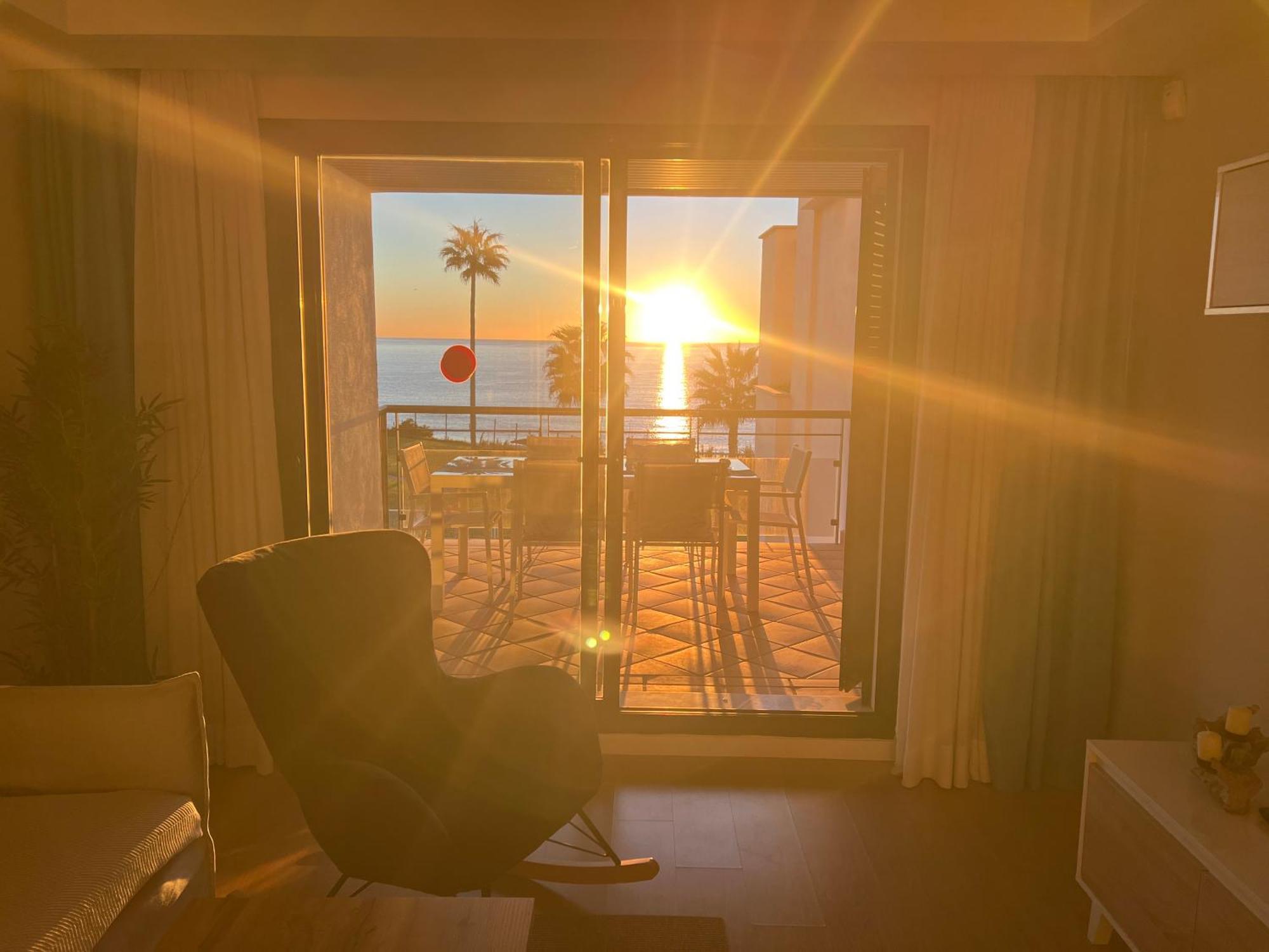 Sunrise Beach Front - Casares Del Mar ภายนอก รูปภาพ